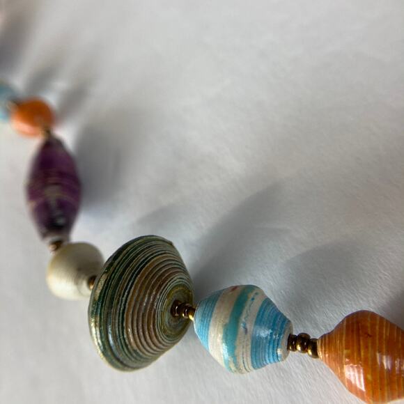 Teng Yue paper bead necklace - Picture 5 of 8